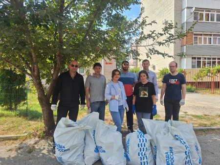 УГЖН КЧР участвует в субботнике